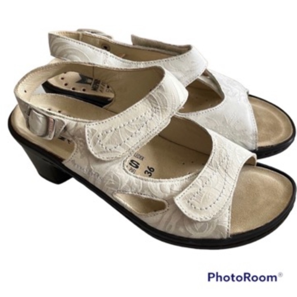Mephisto Elegant White Women's Sandals